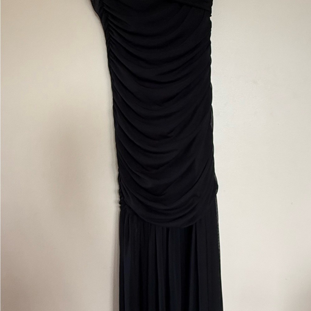 Elegant Black Evening Gown